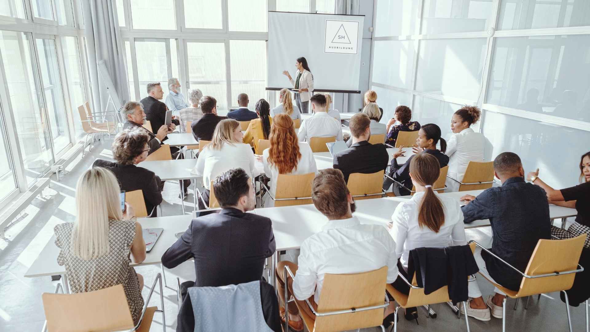 SH Ausbildung neue Seminare.jpg